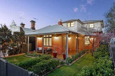 /international/au/21-carnarvon-street-hawthorn-east-vic-152470616/