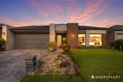 /international/au/17-romina-street-pakenham-vic-151388812/