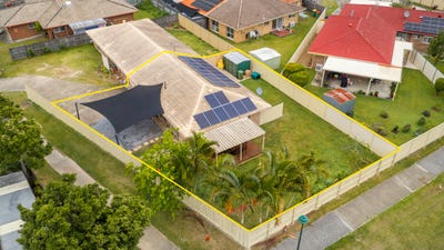 /international/au/2-20-coventry-court-labrador-qld-152656696/
