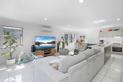 /international/au/1-2-frankland-avenue-meridan-plains-qld-152012344/
