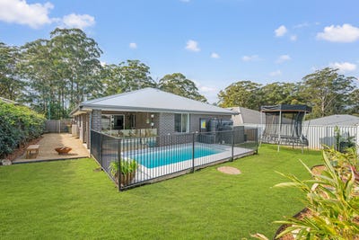 /international/au/26-coachman-loop-port-macquarie-nsw-148621880/?lang=fr