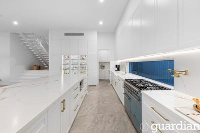 /international/au/20-thorpe-way-box-hill-nsw-148280172/