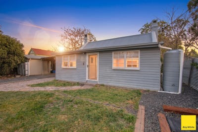 /international/au/16-queen-street-uralla-nsw-152541164/