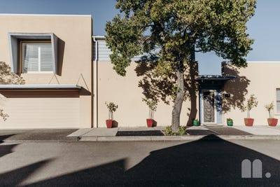 /international/au/11-18-the-lane-maryville-nsw-151395864/