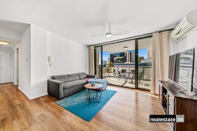 /international/au/44-69-milligan-street-perth-wa-148130476/