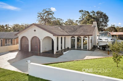 /international/au/15-yuroka-crescent-st-georges-basin-nsw-148567256/