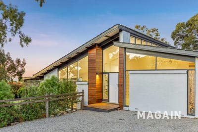 /international/au/16-st-matthews-street-willunga-sa-152646100/