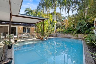 /international/au/10-evans-drive-benowa-qld-148525640/