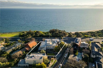 /international/au/188-189-beach-road-sandringham-vic-148749092/