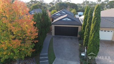 /international/au/1-36-mardon-drive-horsham-vic-151454312/