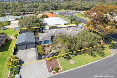 /international/au/3-wylie-crescent-west-busselton-wa-152401140/