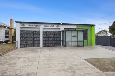 /international/au/129a-high-street-ararat-vic-504890040/