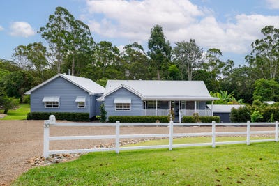 /international/au/30-ravensberg-drive-witta-qld-150840804/