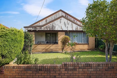 /international/au/7-manildra-street-earlwood-nsw-151358428/