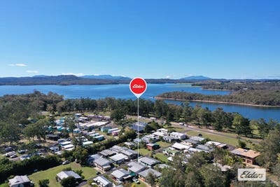 /international/au/c7-4-28-tinaroo-falls-dam-road-tinaroo-qld-148555940/