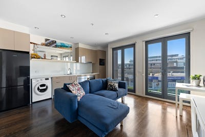 /international/au/3-96-station-street-sandringham-vic-151218064/