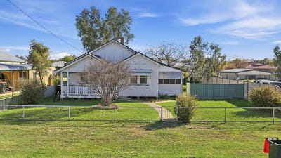 /international/au/75-balonne-street-narrabri-nsw-152448640/