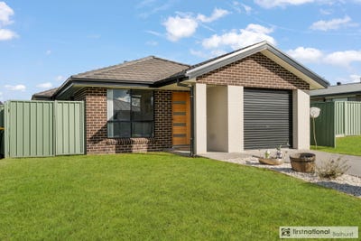 /international/au/10a-lew-avenue-eglinton-nsw-151498696/