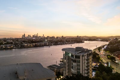 /international/au/31407-2-harbour-road-hamilton-qld-150875468/