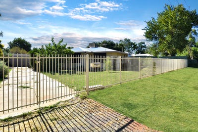 /international/au/12-boucaut-street-gillen-nt-150979152/