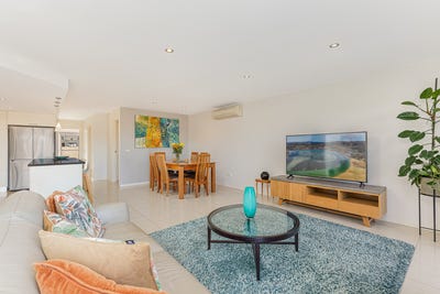 /international/au/4-33-merimbula-drive-merimbula-nsw-152264292/
