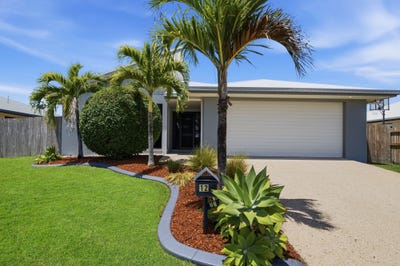 /international/au/12-stone-drive-bucasia-qld-152647060/