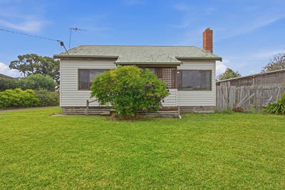 /international/au/16-bernard-avenue-traralgon-vic-151306908/
