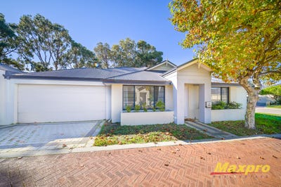 /international/au/27-yaroomba-place-clarkson-wa-151272428/