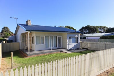 /international/au/93-goldfields-road-castletown-wa-152700784/