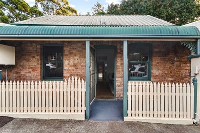 /international/au/10-loftus-street-leichhardt-nsw-151056752/