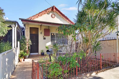 /international/au/218-addison-road-marrickville-nsw-148528204/