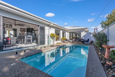 /international/au/40-hare-street-echuca-vic-148567744/