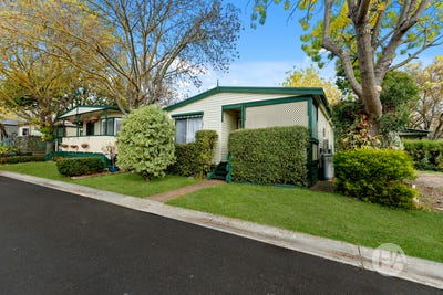 /international/au/134-98-bungower-road-mornington-vic-151138796/