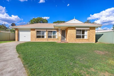 /international/au/37-eveleigh-court-scone-nsw-152474456/