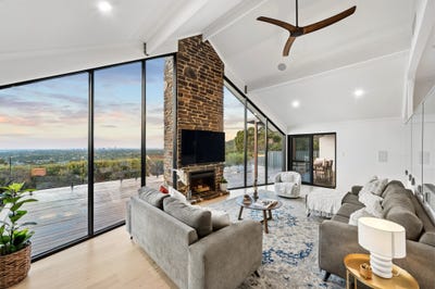 /international/au/9-seaview-crescent-panorama-sa-151150432/