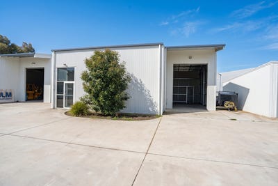 /international/au/4-82-merkel-street-thurgoona-nsw-505158000/