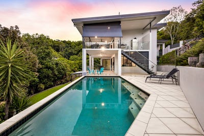 /international/au/12-bel-air-drive-whitfield-qld-147331924/?lang=en