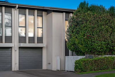 /international/au/25-pellizzer-boulevard-kellyville-nsw-151390608/