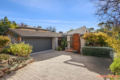 /international/au/33-norman-street-deakin-act-151055776/