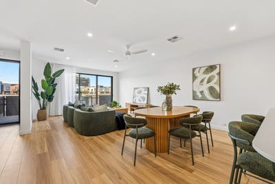 /international/au/19-compass-lane-port-adelaide-sa-152572792/