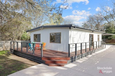/international/au/16-mckenzie-road-cowes-vic-151126224/