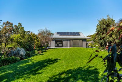 /international/au/11-carriage-way-milton-nsw-151497028/