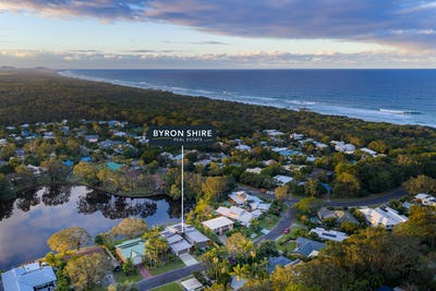 /international/au/5-berrimbillah-court-ocean-shores-nsw-148342120/