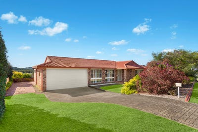/international/au/14-oakland-parade-banora-point-nsw-151583188/