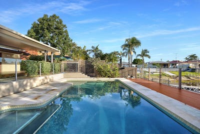 /international/au/18-bermuda-street-broadbeach-waters-qld-151207232/