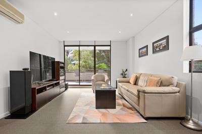 /international/au/523-2c-munderah-street-wahroonga-nsw-148714424/?lang=en