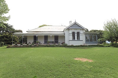 /international/au/1001-cullinga-road-wallendbeen-nsw-152726068/