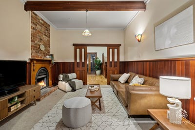 /international/au/1a-dryandra-crescent-darlington-wa-152021584/