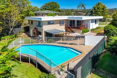 /international/au/10-canmaroo-avenue-nambour-qld-152500376/