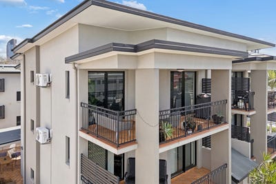 /international/au/12-190-wellington-road-east-brisbane-qld-152168452/